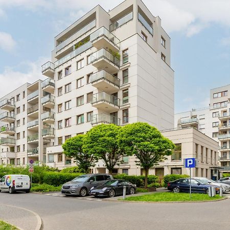 City Apartment With Parking Near Metro Mlociny By Noclegi Renters Warsaw Exterior photo